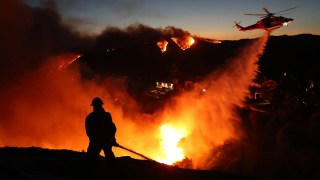 Scenes of Devastation and Heroism as the Palisades Fire Rages | Photos